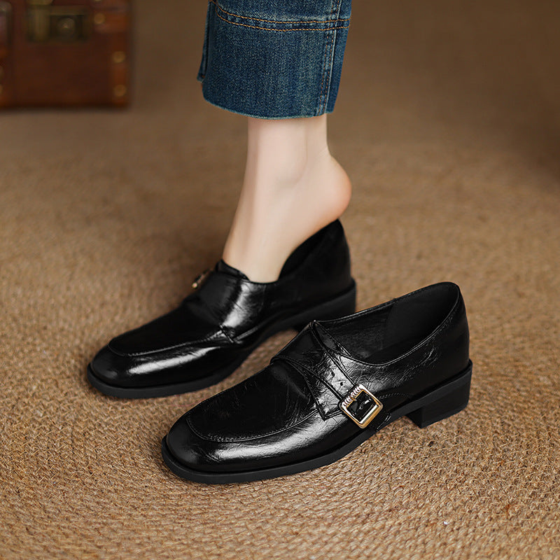 Women’s Loafers - Textured Faux Leather - Buckle Strap - Low Heel - Classic Fit