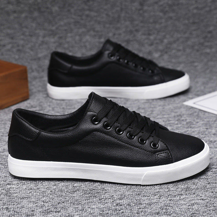 Men’s Low-Top Sneakers - Leather Finish - Lace-Up - Rubber Sole - Casual Fit
