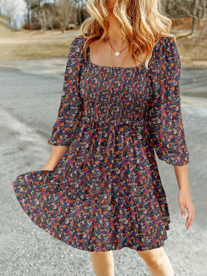 Women’s Casual Dress – Smocked Bodice – Square Neck – Long Sleeve – Lightweight Cotton