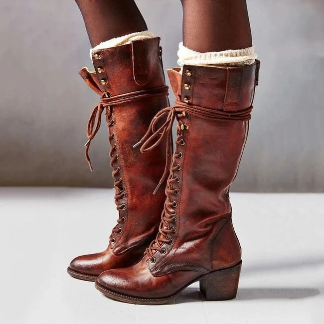 Women’s Knee-High Boots – Leather – Lace-Up Front – Chunky Heel – Side Zip Closure