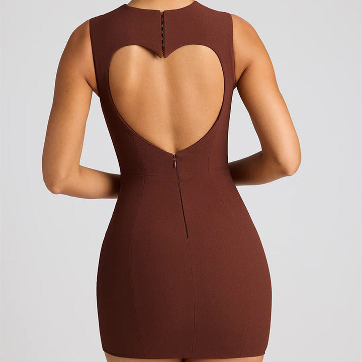 Women’s Bodycon Dress – Stretch Fabric – Sleeveless – Sweetheart Neckline – Slim Fit
