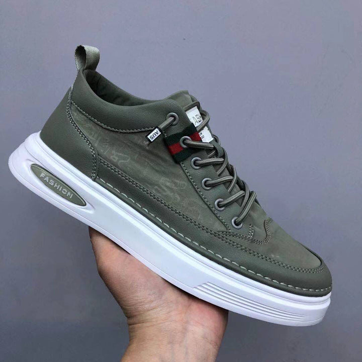 Men’s Low-Top Sneakers – Water-Resistant Fabric – Casual Fit – Embroidered Detailing