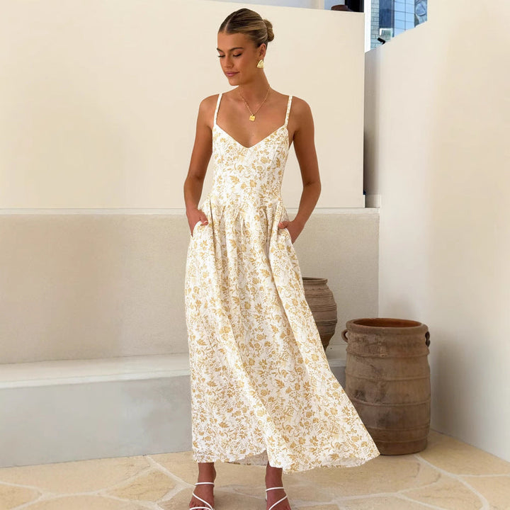 Women’s Maxi Dress – Spaghetti Straps – Open Back Bow – Floral Print – Flowy Fit