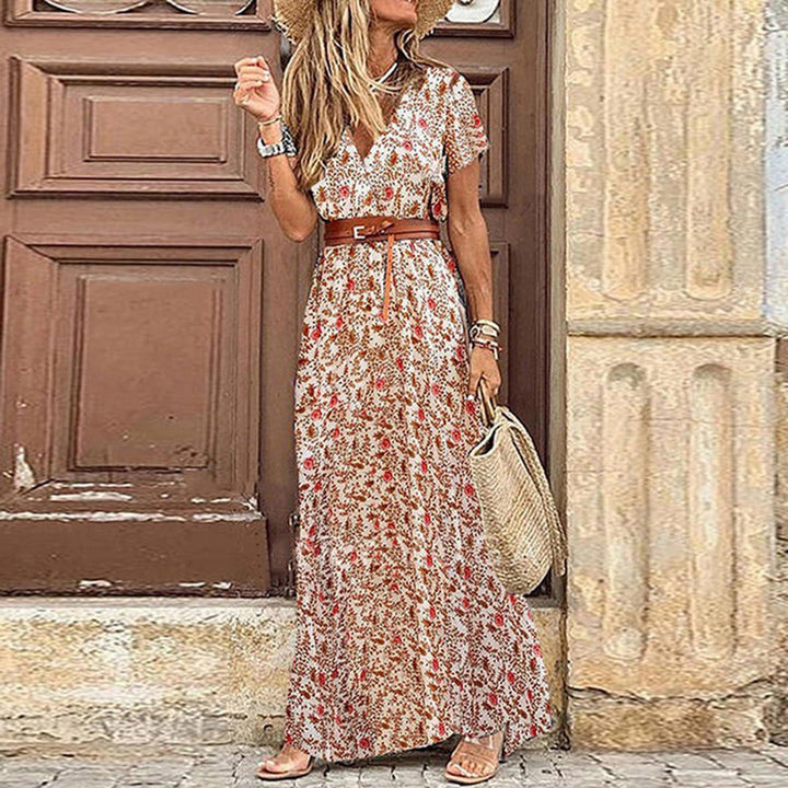 Women's Maxi Dress - Bohemian Paisley Print - V-Neck - Short Sleeve - Flowy Slit Skirt