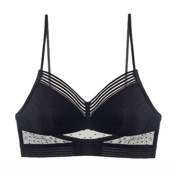 Women’s Backless Bra – Seamless Fit – Lightweight Support – Strappy Design