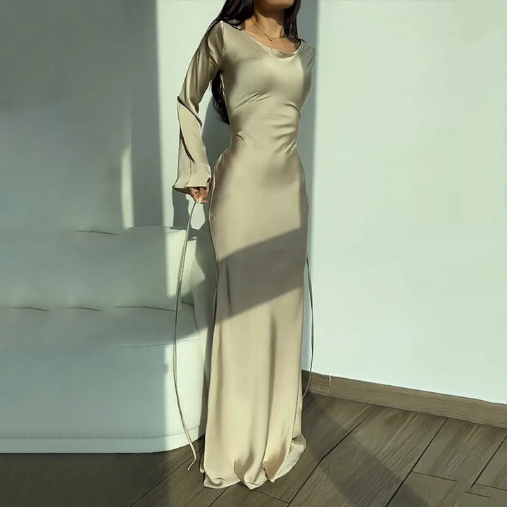 Women’s Bodycon Dress - Luxury Fabric - Slim Fit - Long Sleeve Elegant Silhouette