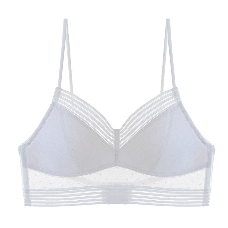 Women’s Backless Bra – Seamless Fit – Lightweight Support – Strappy Design