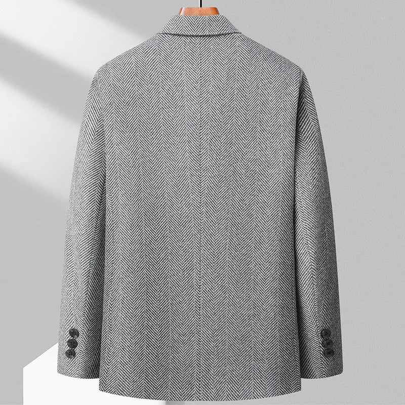 Men’s Blazer – Wool Blend – Tailored Fit – Herringbone Pattern – Notched Lapel – 3-Button Closure
