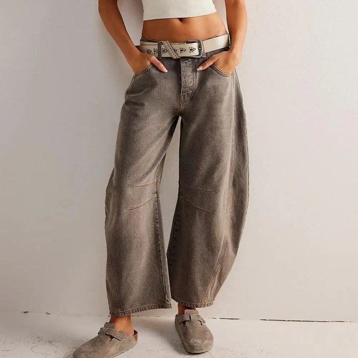 Women’s Jeans - Relaxed Fit - Barrel Leg - Full Length - Animal Print Casual Denim
