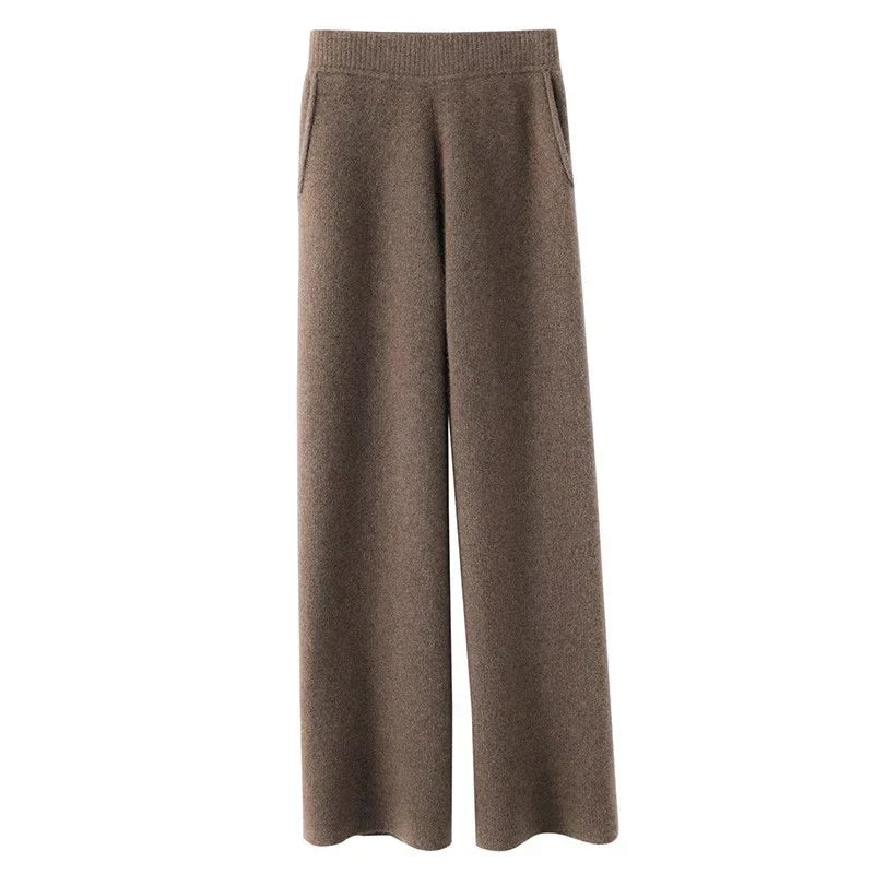 Women’s Sweatpants - Soft Fleece - Relaxed Wide-Leg Fit - Elastic Waist with Pockets