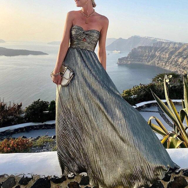Women's Strapless Evening Gown - Sweetheart Neckline - Pleated Floor-Length Elegant Dress