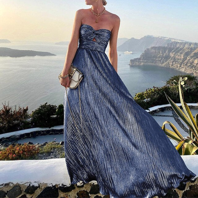 Women's Strapless Evening Gown - Sweetheart Neckline - Pleated Floor-Length Elegant Dress