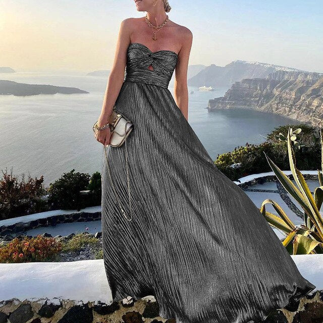 Women's Strapless Evening Gown - Sweetheart Neckline - Pleated Floor-Length Elegant Dress