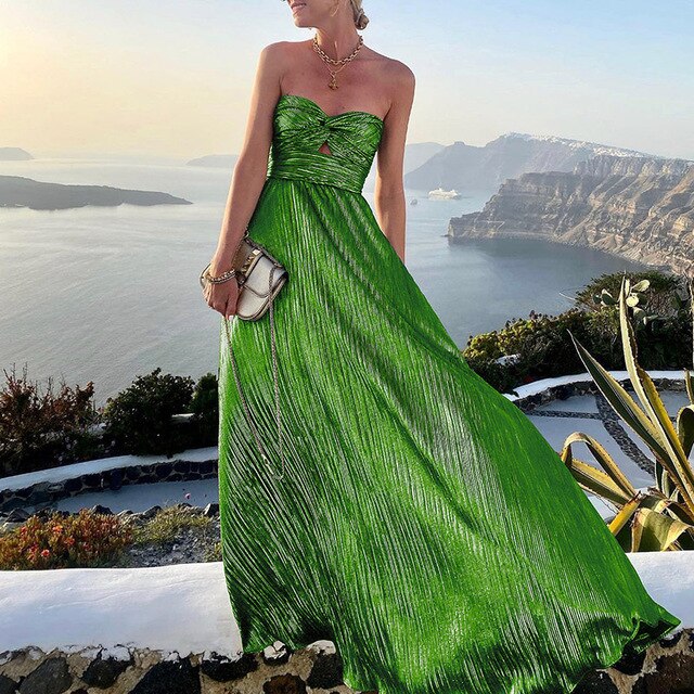 Women's Strapless Evening Gown - Sweetheart Neckline - Pleated Floor-Length Elegant Dress