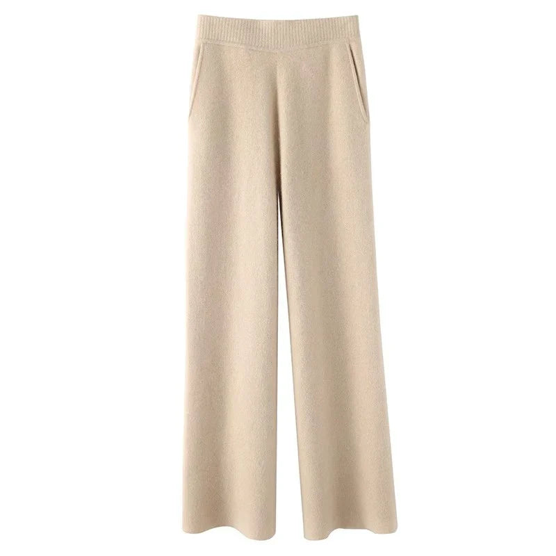 Women’s Sweatpants - Soft Fleece - Relaxed Wide-Leg Fit - Elastic Waist with Pockets