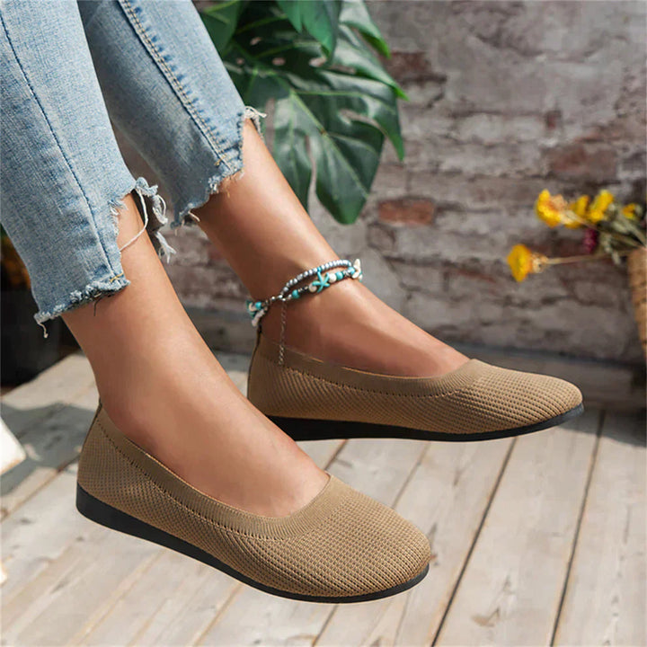 Women’s Slip-On Shoes – Lightweight Comfort – Breathable Casual Fit