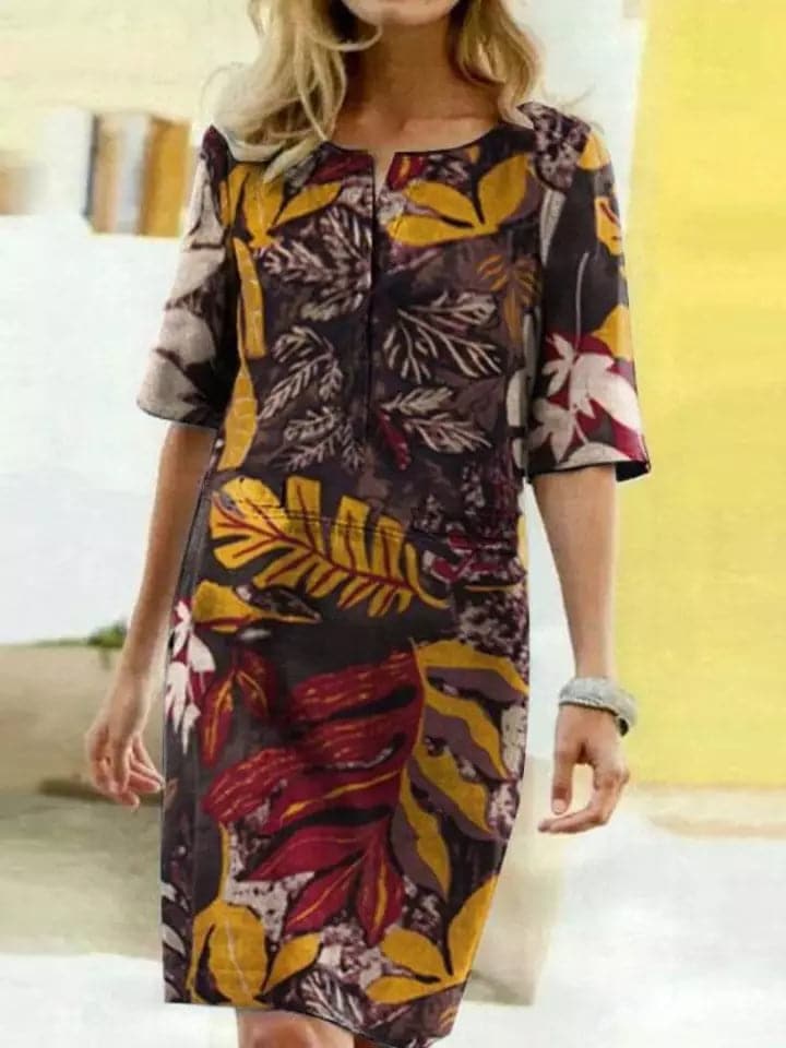 Women’s Knee-Length Dress – Relaxed Fit – Half Sleeve – Breathable Blend – Bold Print