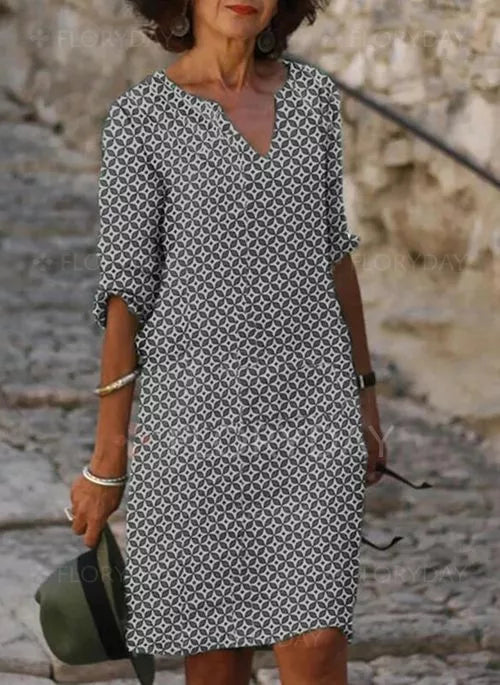 Women’s Knee-Length Dress – Relaxed Fit – V-Neck – 3/4 Sleeve – Geometric Print – Breathable Blend