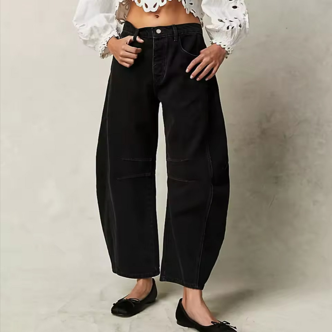Women’s Jeans - Relaxed Fit - Barrel Leg - Full Length - Animal Print Casual Denim