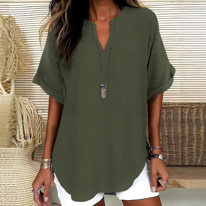Women’s Blouse – Natural Fibers – Relaxed Fit – V-Neck – Short Sleeve – Hip Length