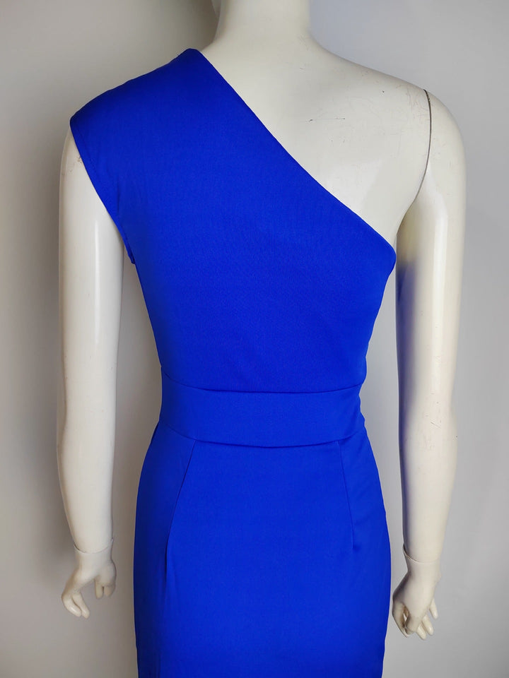 Women's One-Shoulder Evening Dress - Asymmetric Neckline - High Slit - Elegant Fit