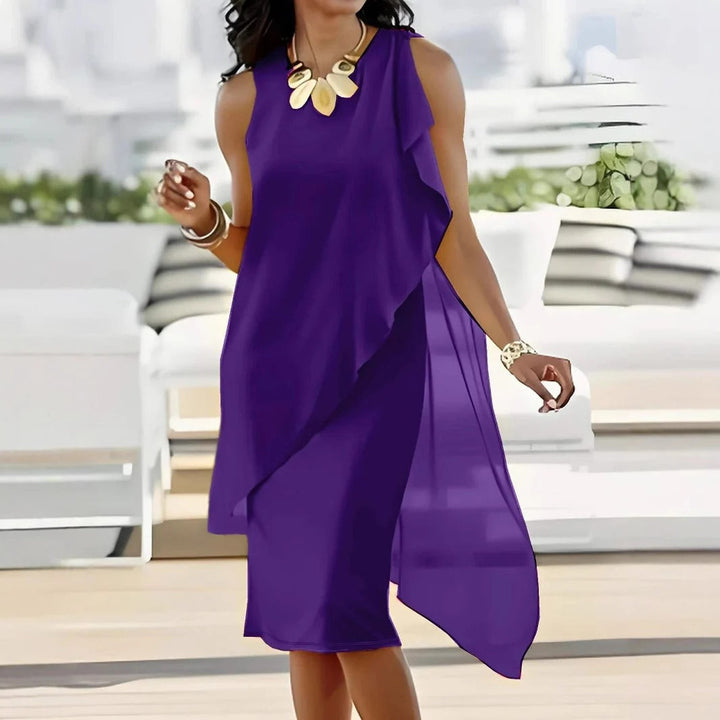 Women’s Evening Dress – Asymmetrical Hem – Sleeveless – Flowing Fit