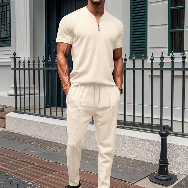 Men’s Fitness Set - Slim Fit - Stretch Fabric - Zipper Top & Elastic Pants