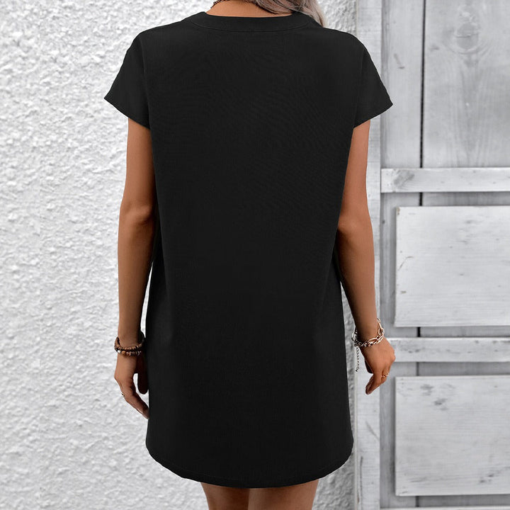Women’s Shirt Dress – Loose Fit – V-Neck – Short Sleeve – Soft Cotton – Abstract Print