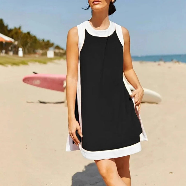 Women’s Mini Dress – Relaxed Fit – Sporty Neckline – Side Pockets – Cotton