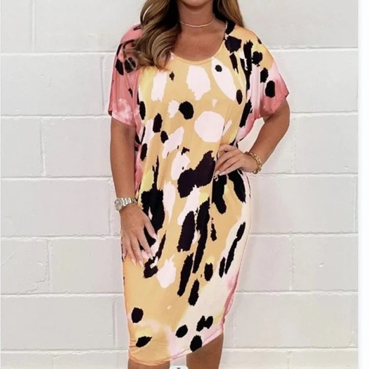 Women’s Midi Dress – Relaxed Fit  – Short Sleeve Artistic Print