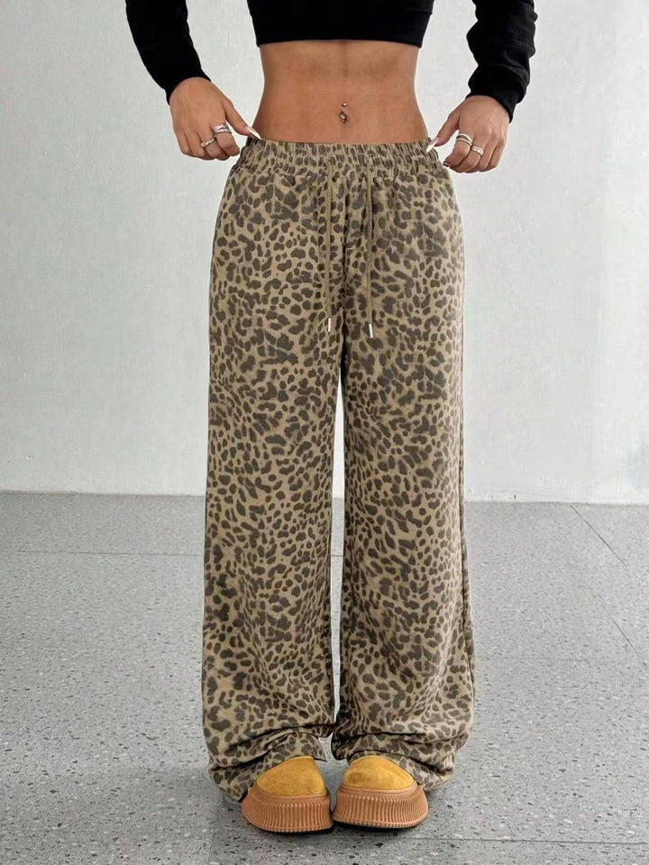 Women’s Wide-Leg Pants – High Waist – Relaxed Fit – Geometric Print