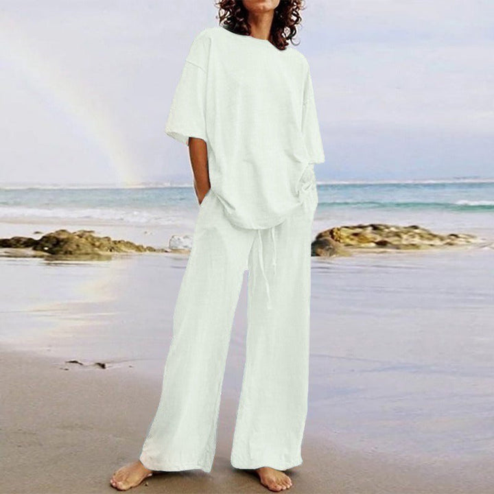Women’s Two-Piece Set – Relaxed Fit Top with O-Neck – Wide-Leg Pants with Pockets
