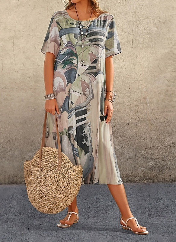Women’s Casual Dress – Relaxed Fit – Short Sleeve – Abstract Print – Round Neck – Midi Length