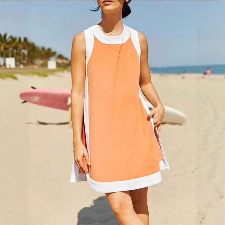 Women’s Mini Dress – Relaxed Fit – Sporty Neckline – Side Pockets – Cotton