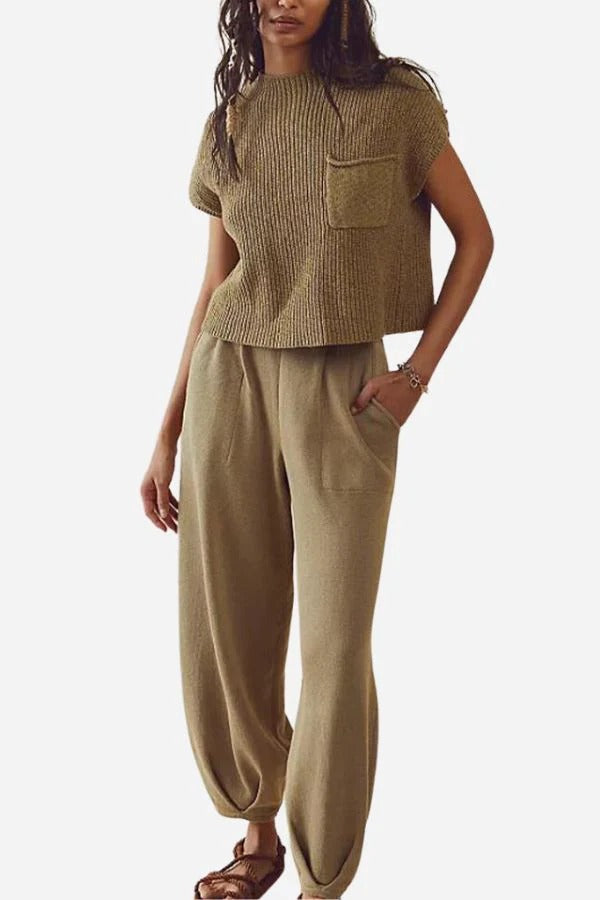 Women’s Two-Piece Set – Sleeveless Ribbed Knit Top – Wide-Leg Pants