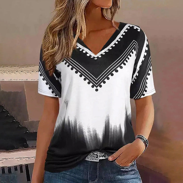 Women’s T-Shirt - Oversized Fit - Cotton - V-Neck - Stripe Gradient Print