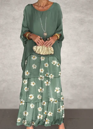 Women’s Maxi Dress – Flowing Fit – Tiered Layers – Sheer Fabric – Elbow Sleeve