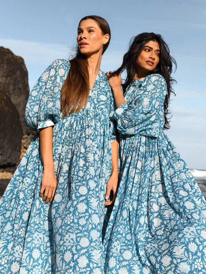 Women's Maxi Dress - V-Neck Tie Closure - Puff Sleeves - Flowing Boho Floral Design