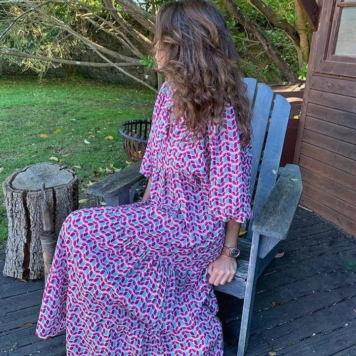 Women's Maxi Dress - Geometric Diamond Pattern - Half Sleeve - V-Neck Loose Fit