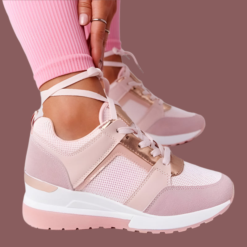Women’s Sneaker - Platform Sole - Metallic Detail - Casual Fit