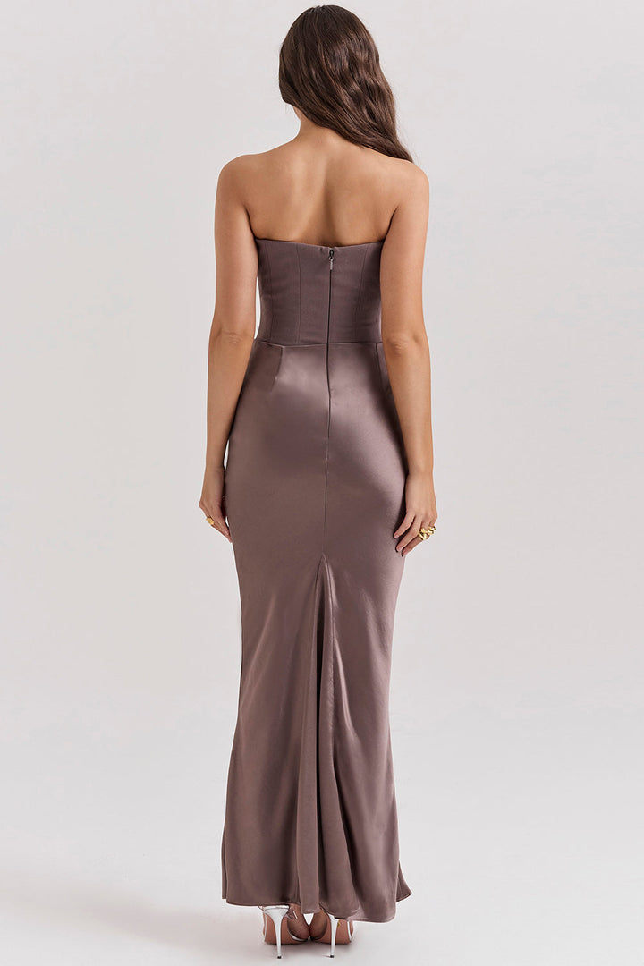 Women’s Strapless Evening Gown - Fitted Bodice - Mermaid Silhouette - Floor Length Elegant