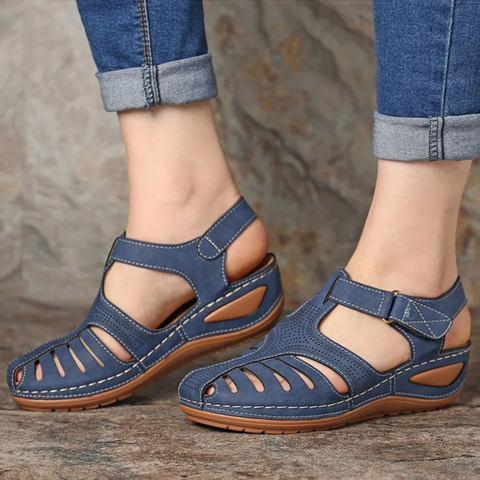 Women’s Sandals - Ergonomic Fit - Cushioned Sole - Adjustable Buckle - Breathable Design