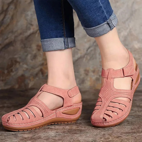 Women’s Sandals - Ergonomic Fit - Cushioned Sole - Adjustable Buckle - Breathable Design