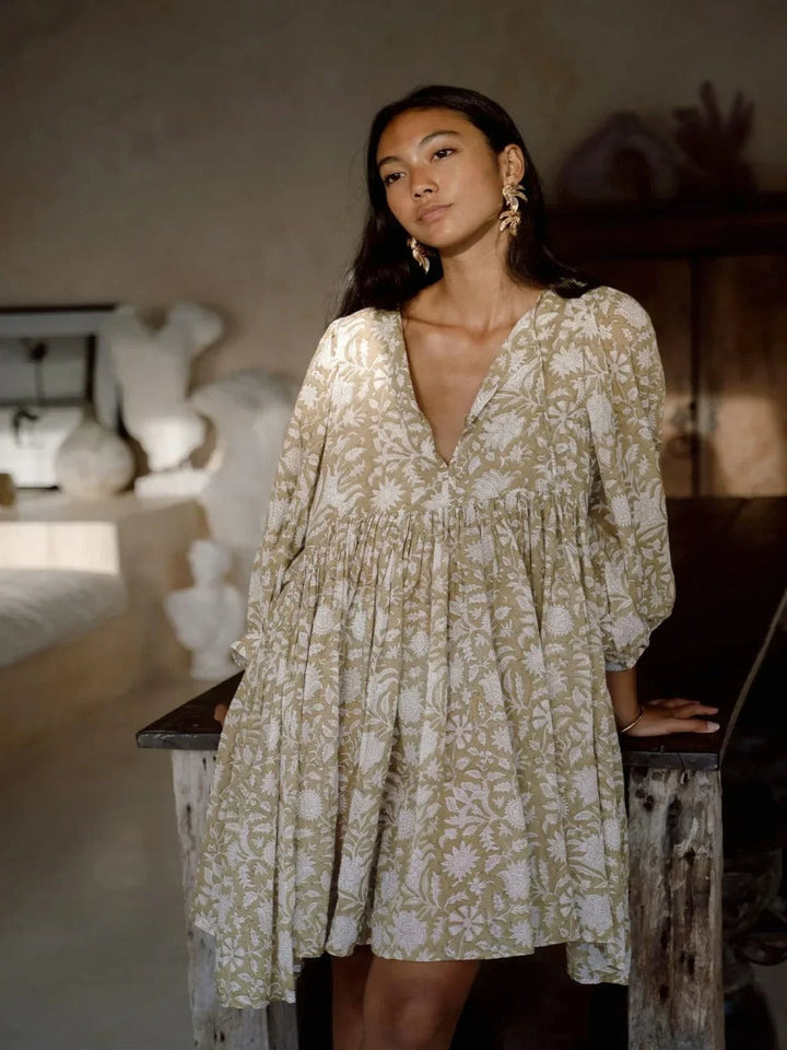 Women's Maxi Dress - V-Neck Tie Closure - Puff Sleeves - Flowing Boho Floral Design