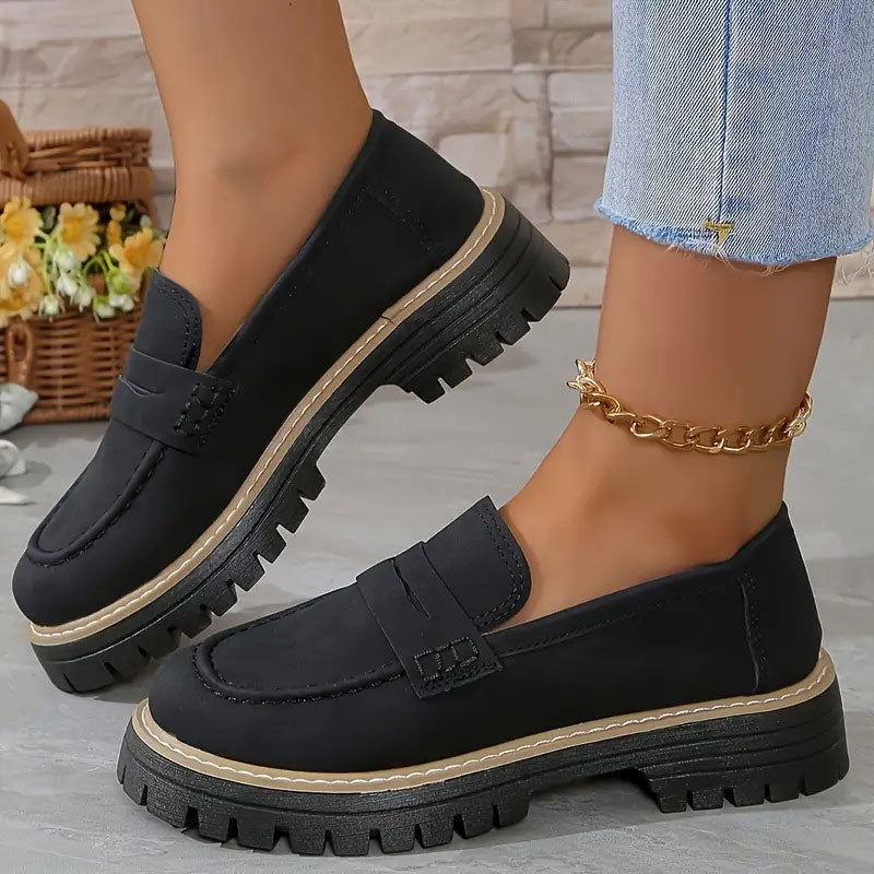 Women’s Loafers – Chunky Sole – Rounded Toe – Vamp Strap – Casual Elegant Fit
