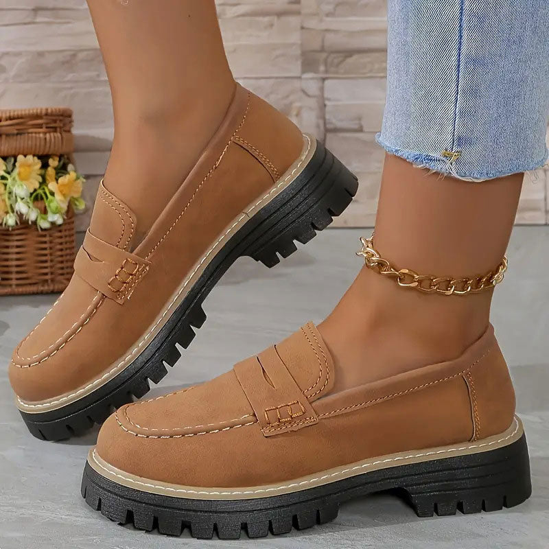 Women’s Loafers – Chunky Sole – Rounded Toe – Vamp Strap – Casual Elegant Fit