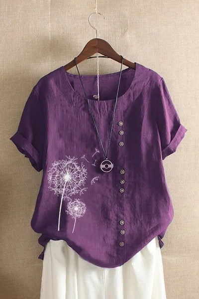 Women’s T-Shirt – Relaxed Fit – Natural Fibers – Floral Print – Crew Neck – Cuffed Sleeves – Asymmetrical Button Detail