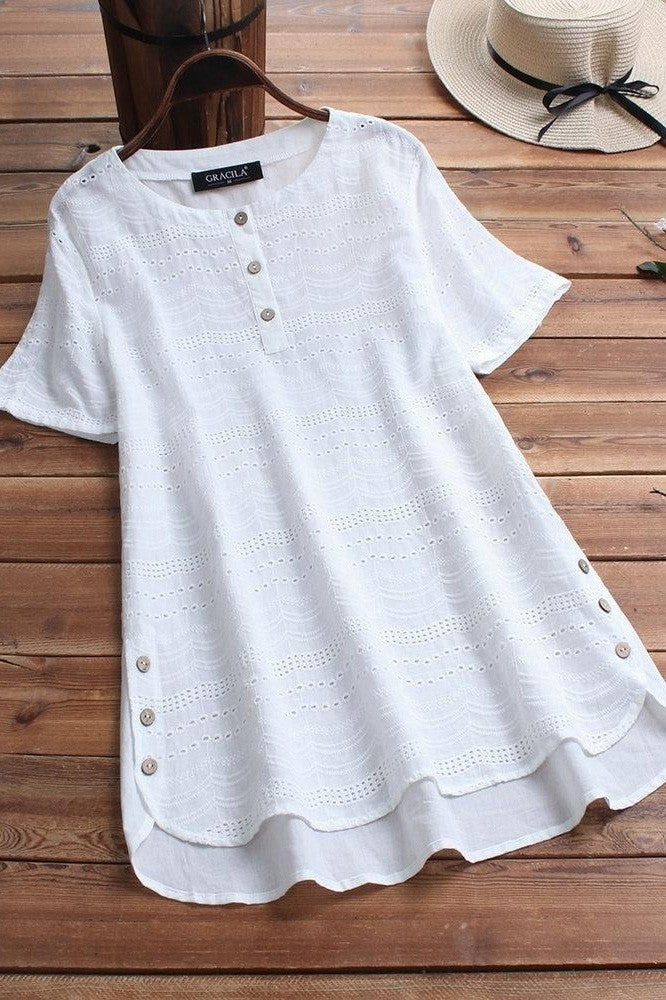 Women’s T-Shirt – Loose Fit – Breathable Blend – Eyelet Detail – Button Front – O-Neck