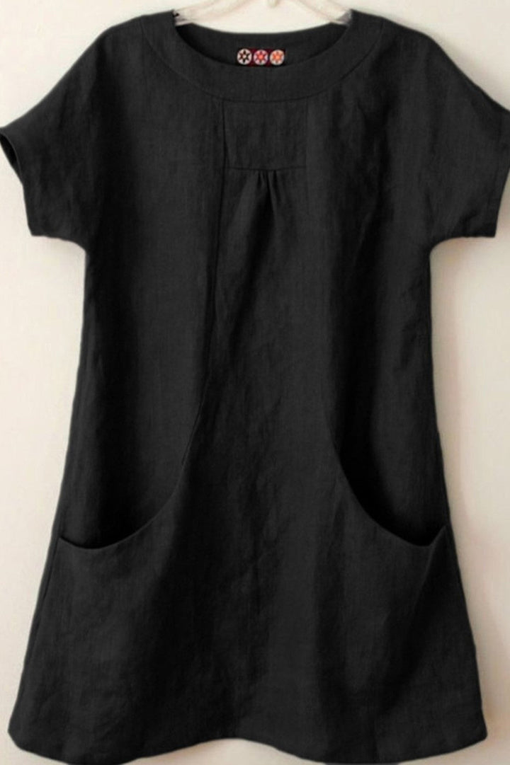 Women’s Blouse – Relaxed Fit – Short Sleeve – Natural Fibers – Pleated Front – Pockets