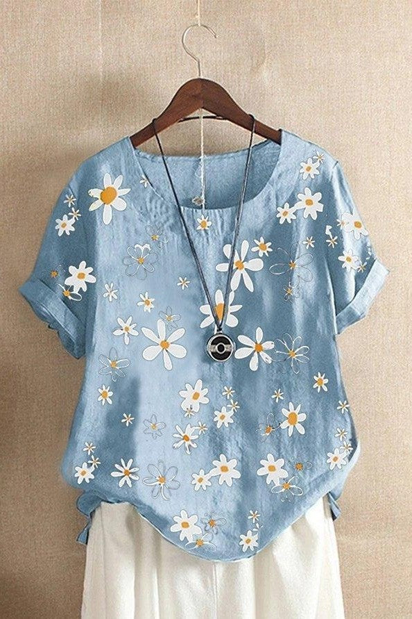 Women’s T-Shirt – Soft Knit – Relaxed Fit – Short Sleeve – Floral Print Casual Style